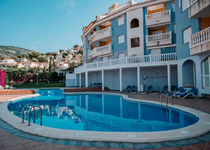 Atico Duplex Con Piscina Marcolina